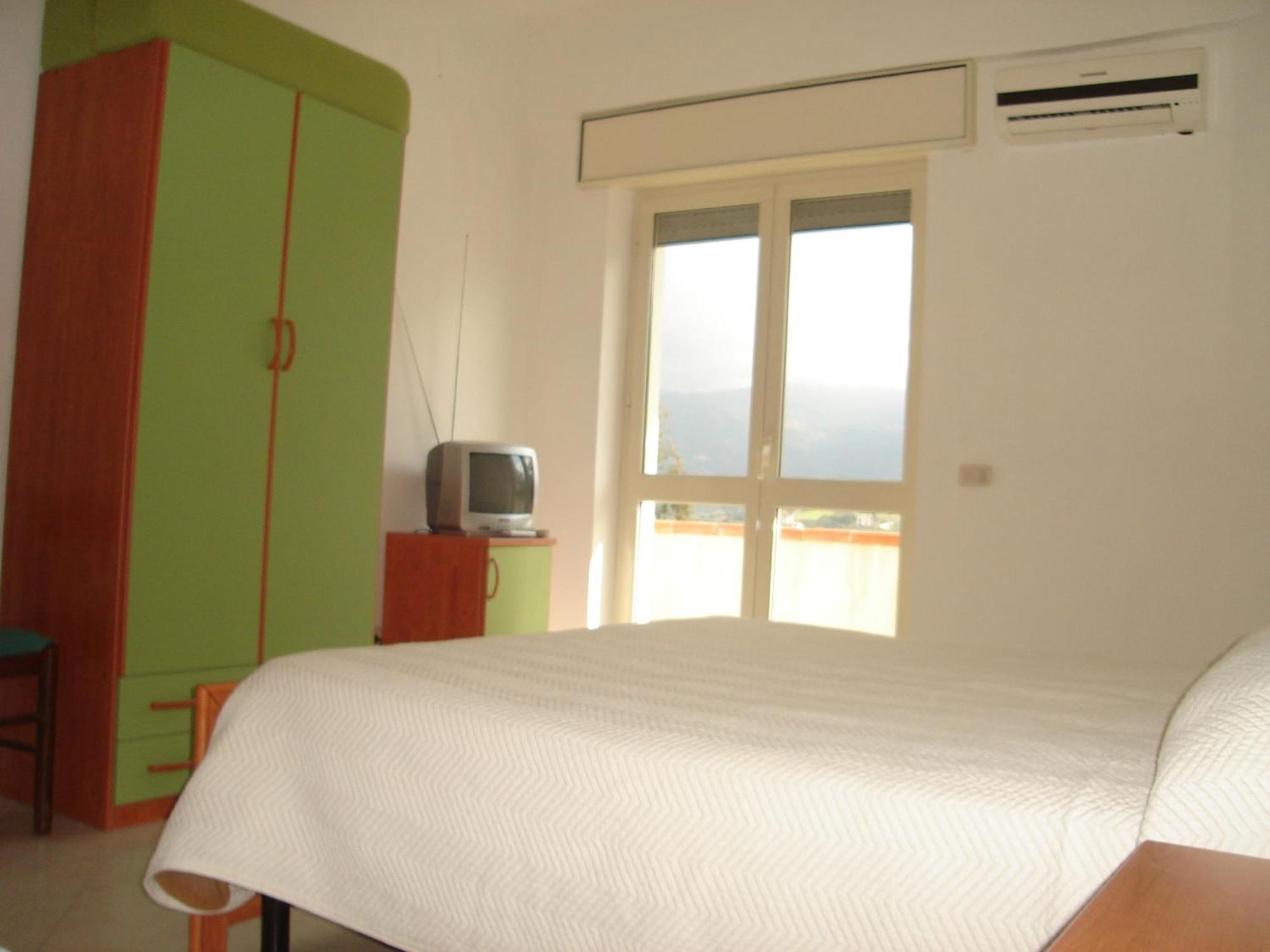 Hotel Eden Пердифумо Екстериор снимка