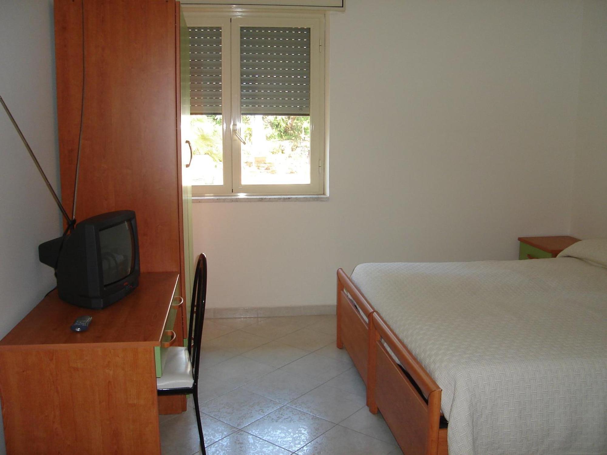 Hotel Eden Пердифумо Екстериор снимка