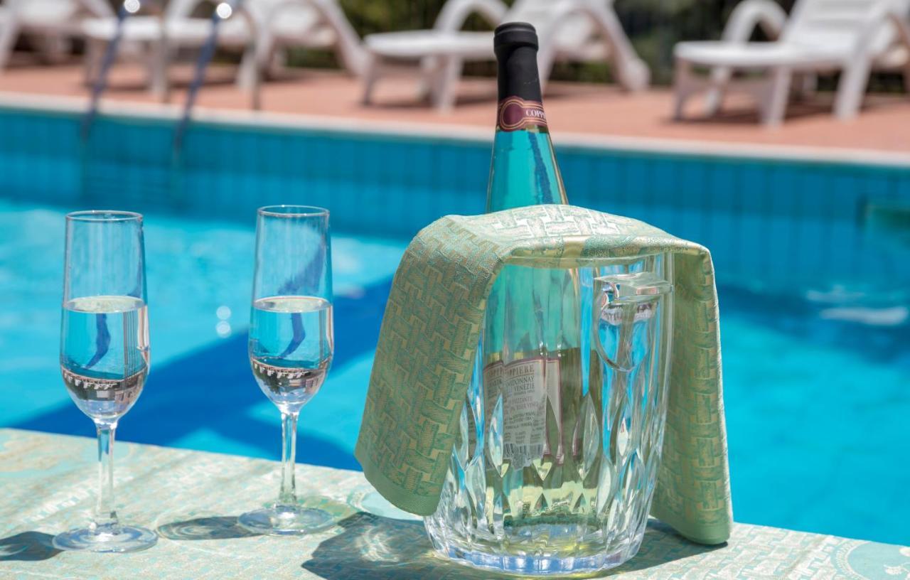 Hotel Eden Пердифумо Екстериор снимка