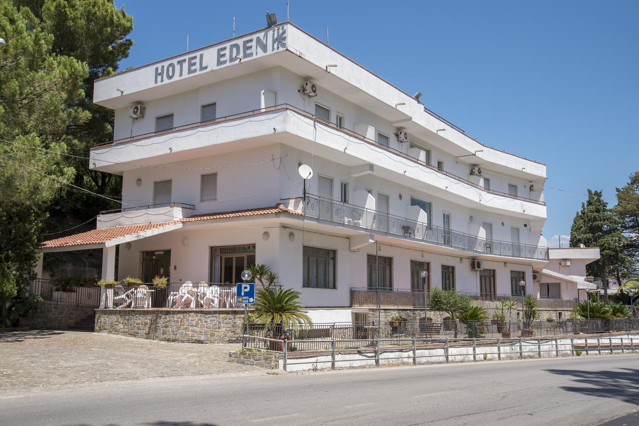 Hotel Eden Пердифумо Екстериор снимка