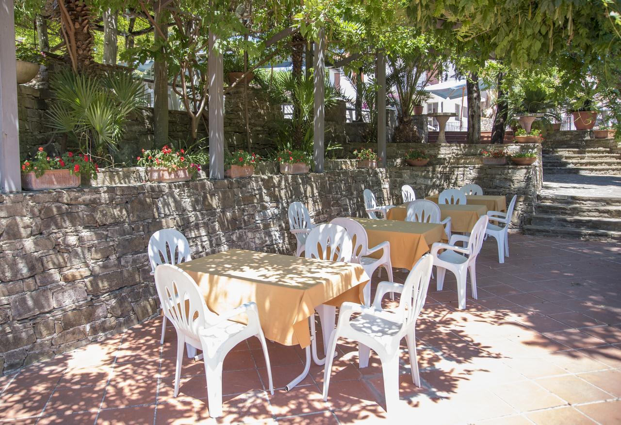 Hotel Eden Пердифумо Екстериор снимка
