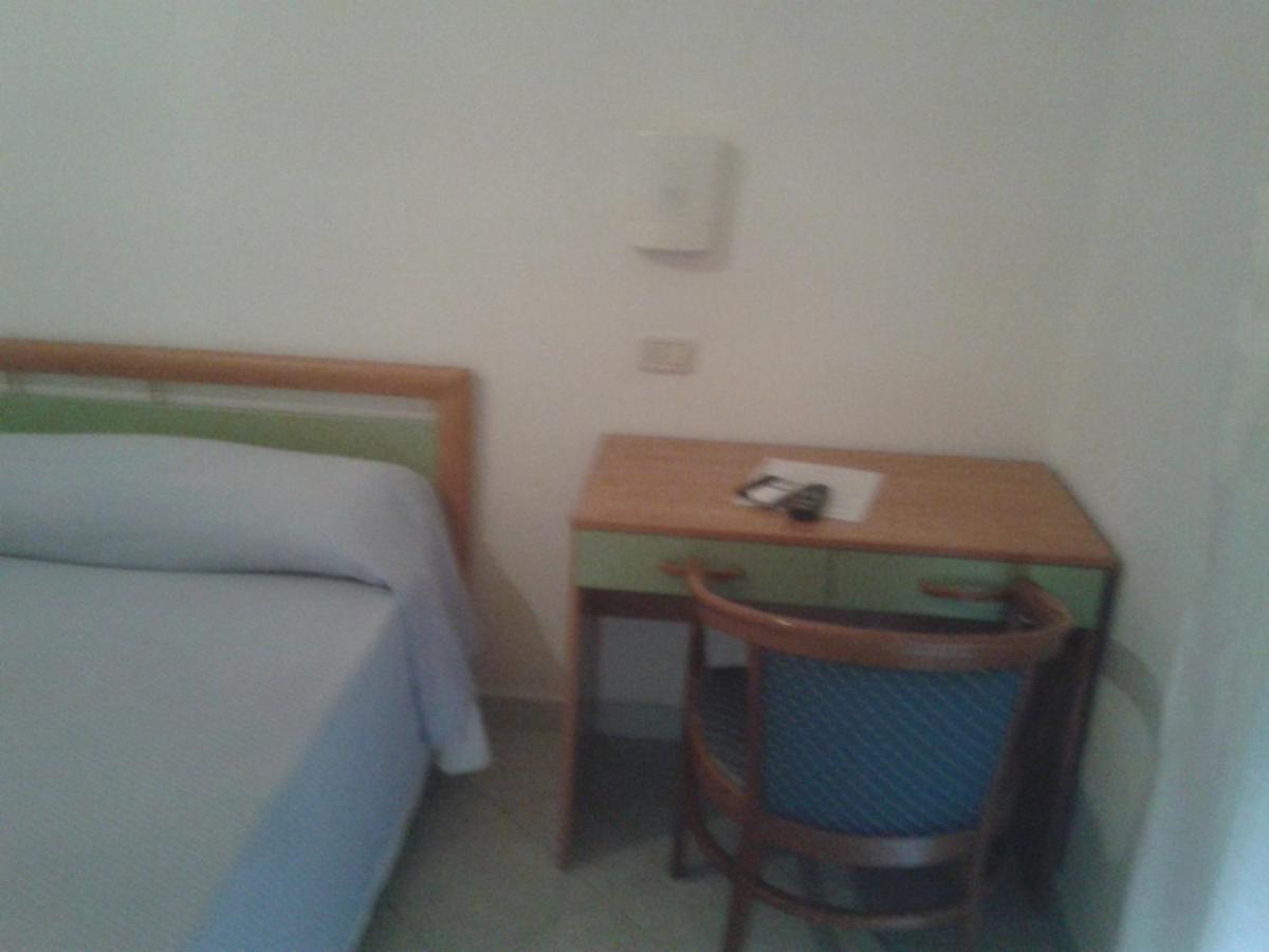 Hotel Eden Пердифумо Екстериор снимка